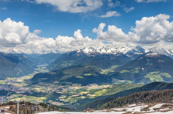 Slidinėjimas Italijos Alpėse: Kronplatz, Sella Ronda