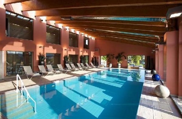 KORFU. Šviesus atokvėpis. Skrydis, 7 n. saloje KONTOKALI BAY RESORT & SPA 5* viešbutyje su pasirinktu maitinimu.