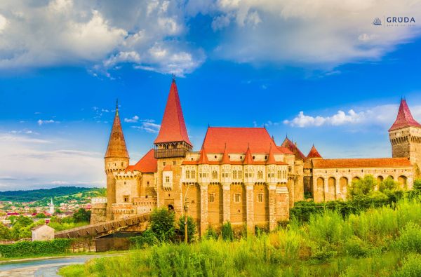 GRŪDA. Rumunija - kalnuotoji grafo Drakulos šalis