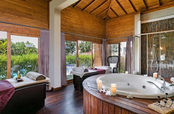 BELEKAS. Aktyvios vasaros atostogos Turkijoje su teniso rakete! TITANIC DELUXE GOLF BELEK 5* viešbutis – tobulas pasirinkimas aktyvaus poilsio mėgėjams! Skrydis, 7 nakvynės VIP klasės 5* viešbutyje su „ultra viskas įskaičiuota“ maitinimu