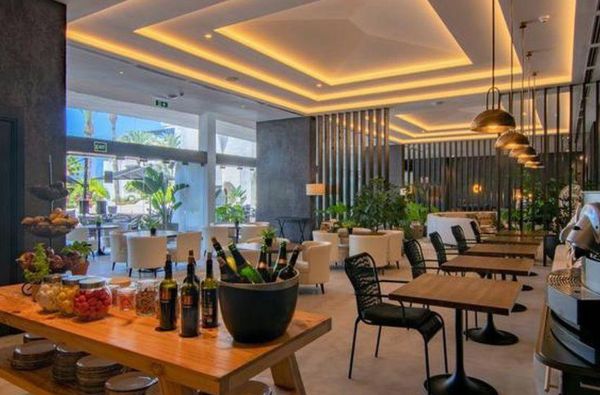 Kosta Adechė. Ką manote apie romantišką pabėgimą į TENERIFĘ ? Skrydis, 7n. viešbutyje JARDIN TROPICAL 4*, su pusryčiais - nuo 839 €!