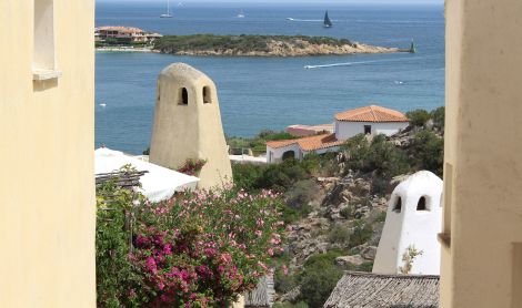Sardinija. Porto Červo.