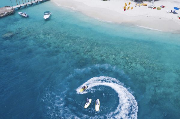 Saulėtos atostogos Maldyvuose! Skrydis, pervežimas ir 7 n. viešbutyje MALAHINI KUDA BANDOS 4* su pusryčiais ir vakarienėmis