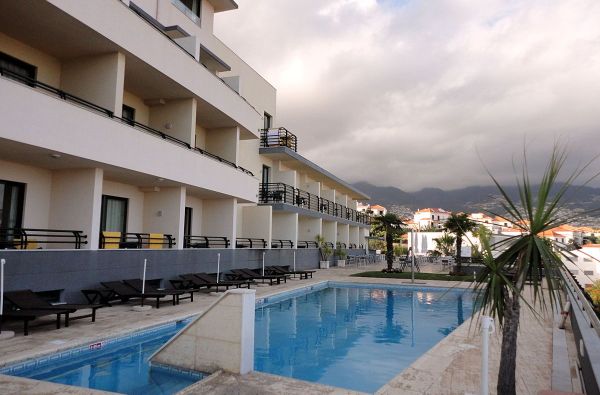 Funšalis. Jaukiam, romantiškam poilsiui MADEIROJE. Skrydis, 7n. viešbutyje MADEIRA PANORAMICO 4* su pusryčiais ir vakarienėmis - nuo 689 €!