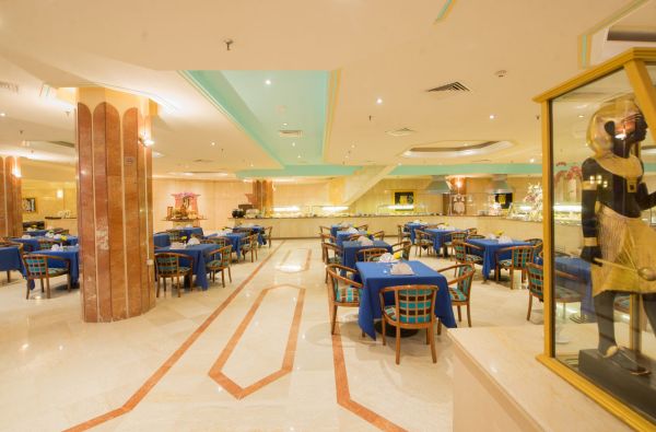HURGADA. Kokybiškos atostogos. Skrydis, 7n. puikiame viešbutyje PHARAOH AZUR RESORT 5* su ”viskas įskaičiuota” maitinimu!