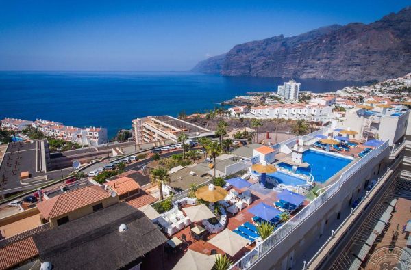 Puerto de Santiago. Aplankykite vieną gražiausių ir populiariausių salų žemėje - TENERIFĘ. Skrydis, 7n. viešbutyje VIGILIA PARK 2*, be maitinimo - nuo 510 €!