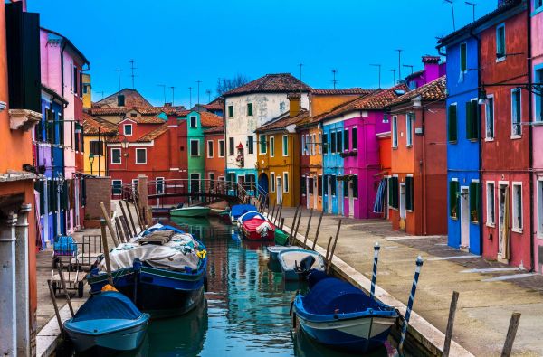 Saulėtoji Italija ir jos spalvos 8d.