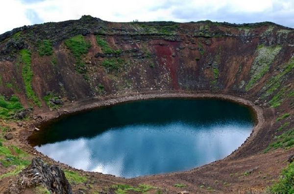 Islandija. Užgesę ugnikalniai, lavos laukai ir elfų sakmės 8d.