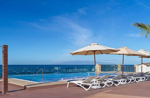 La Kaleta. Romantiškas poilsis nuolatos žaliuojančioje ir saulėtoje TENERIFĖJE. Skrydis, 7n. viešbutyje H10 COSTA ADEJE PALACE 4*, su pusryčiais ir vakariene - nuo 845 €!