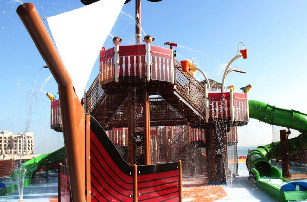 DUBAJUS. Pajuskite rytietiško svetingumo atmosferą DOUBLE TREE BY HILTON RESORT & SPA MARJAN ISLAND 5* viešbutyje. Skrydis, 7 n su pusryčiais tik nuo 1085 EUR