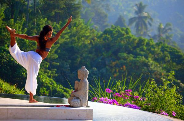 Modernusis Singapūras ir dvasingasis Balis su poilsiu kurorte prie Indijos vandenyno 14d.