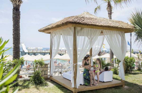 ALANIJA. Saulėtos atostogos. Skrydis, 7n. puikiame viešbutyje SAPHIR 4* su viskas įskaičiuota plius maitinimu!