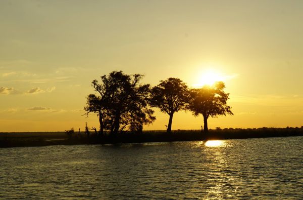 Namibija - Botsvana - Zimbabvė. Patyriminė kelionė ir laukinės gamtos nuotykių  safaris  po Juodąją Užsacharės Afriką 16d.