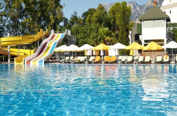 KEMERAS.Populiarioji vasaros žvaigždė, kviečia į svečius! Laikas atsipalaiduoti - pagaudykite saulės spindulius, įmerkite kojas į šiltą jūrą. Skrydis, 7 n. 4* SHERWOOD  GREENWOOD RESORT viešbutyje su „viskas įskaičiuota" maitinimu–Jūsų nuotykių vasara.