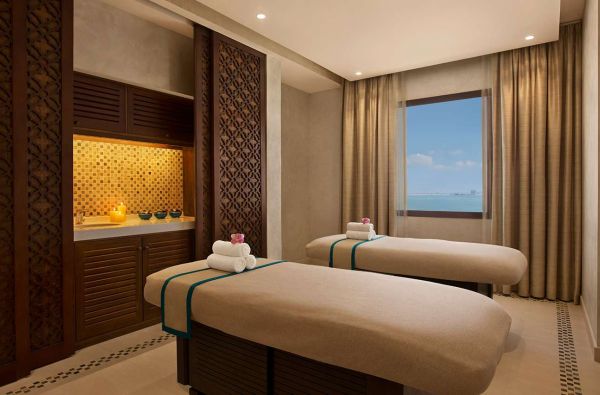 DUBAJUS. Pajuskite rytietiško svetingumo atmosferą DOUBLE TREE BY HILTON RESORT & SPA MARJAN ISLAND 5* viešbutyje. Skrydis, 7 n su pusryčiais tik nuo 1085 EUR