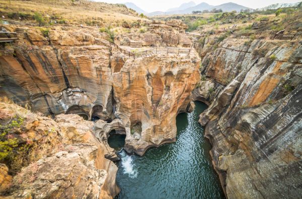 Pietų Afrikos Respublika - Vaivorykštės keliu. Išskirtinis nuotykių turas. Bene išsamiausia pažintinė programa 17d.