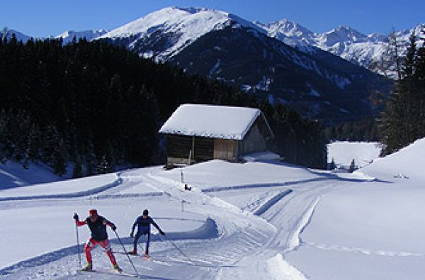 Slidinėjimas Austrijoje (Safaris TOP 11 regionų. N.Metai)