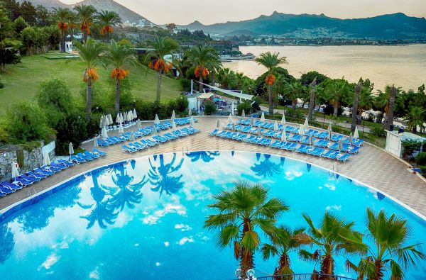 BODRUMAS. Išskirtinės atostogos prie Egėjo jūros. Skrydis, 7n. puikiame viešbutyje YASMIN BODRUM RESORT 5* su ULTRA viskas įskaičiuota maitinimu!