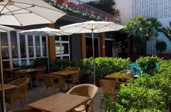 LLoret de Maras. Mėgstantiems būti šurmulio sūkuryje, siūlome apsistoti - Lloret de Maro centre - Ispanija. Skrydis, 7n. viešbutyje ALEGRIA PLAZA PARIS 4*, su pusryčiais - nuo 575 €!