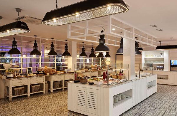 LLoret De Maras. Poros atostogos niekada nemiegančiame, pramogomis pulsuojančiame  Lloret de Mare. Ispanija, skrydis, 7n. TIK SUAUGUSIEMS skirtame viešbutyje DELAMAR 4*, su pusryčiais - nuo 589 €!