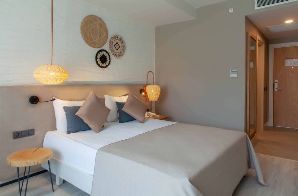 SIDĖ. Saulėtos atostogos. Skrydis, 7n. puikiame viešbutyje SIDE ROYAL STYLE HOTEL 5* su ULTRA viskas įskaičiuota maitinimu!