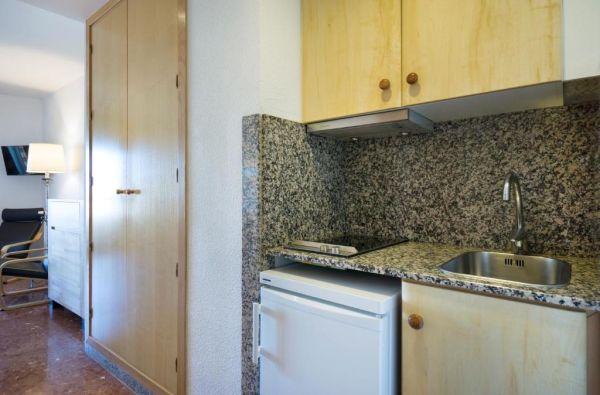 TOREMOLINOS. Smagiai atostogauk, pramogauk ir pažink – Pietų Ispaniją. Skrydis, 7n. viešbutyje BAJONDILLO APARTAMENTAI 3*, be maitinimo - nuo 619 €!