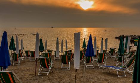 Italija. Tirėnų jūra.