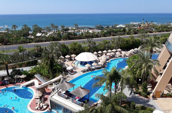 ALANIJA. Saulėtos atostogos. Skrydis, 7n. puikiame viešbutyje LONG BEACH RESORT & SPA 5* su Ultra viskas įskaičiuota maitinimu!