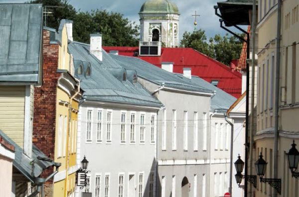 Artimoje, bet kitokioje Estijoje