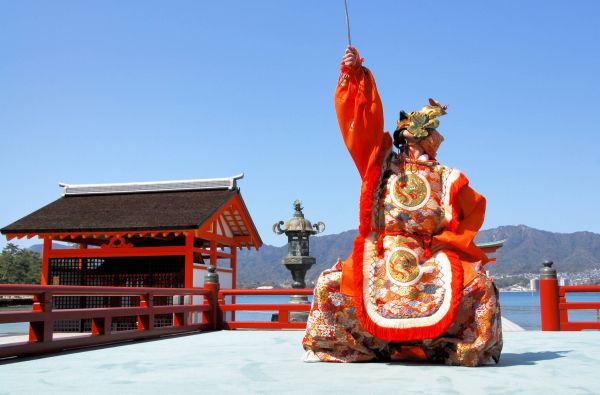 JAPONIJA – nuo meditacinių peizažų iki futuristinių megapolių. Ryto saulės, technikos naujovių, šventyklų ir sakurų kraštas 12d.