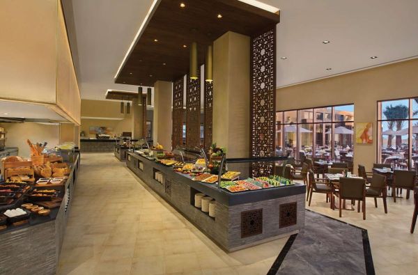 DUBAJUS. Pajuskite rytietiško svetingumo atmosferą DOUBLE TREE BY HILTON RESORT & SPA MARJAN ISLAND 5* viešbutyje. Skrydis, 7 n su pusryčiais tik nuo 1085 EUR