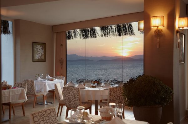 BODRUMAS. Išskirtinės atostogos prie Egėjo jūros. Skrydis, 7n. puikiame viešbutyje BODRUM HOLIDAY RESORT & SPA 4* su viskas įskaičiuota maitinimu!