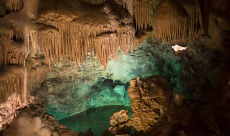 Slovėnija. Postoinos urvai.