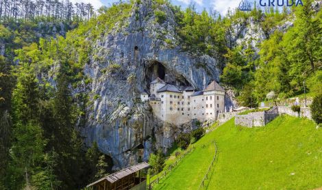 Slovėnija. Postoinos urvai.