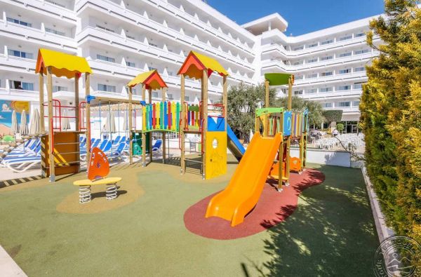 Alkudija. Aktyvios atostogos MALJORKOJE. Skrydis, 7n. viešbutyje CONDESA HOTEL 4*, su pusryčiais ir vakarienėmis - nuo 896 €!