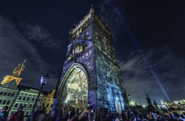 Šviesos festivalis Prahoje 3d.