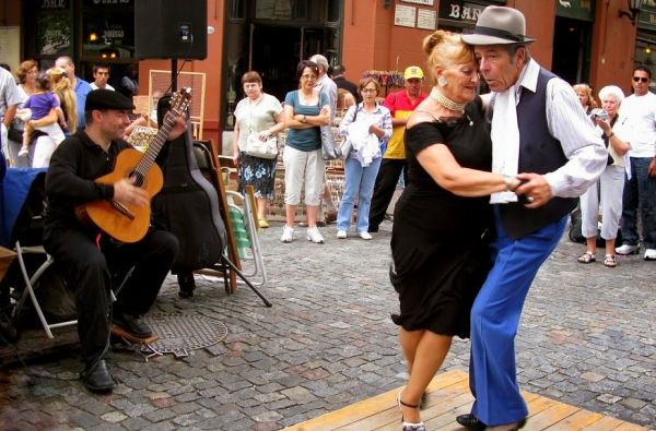 Argentina – ugningojo tango ir ledynų žemė, aplankant gražiausius pasaulyje Igvasu krioklius ir Ugnies žemę 15d.