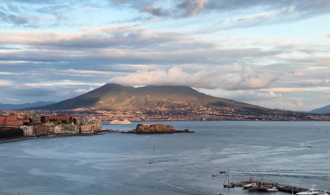 Italija. Neapolis.