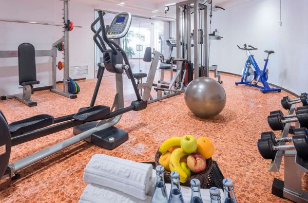 Kosta Dorada. Žavingoji Ispanija, pakerinti savo grožiu ir kultūra. Skrydis, 7n. viešbutyje CALA FONT 4*, su pusryčiais ir vakariene - nuo 599 €!