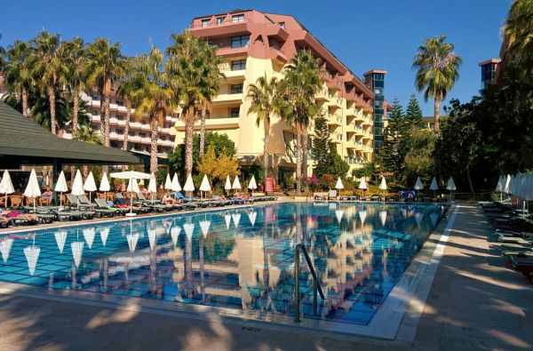 ALANIJA. Saulėtos atostogos ALANIJOJE. Skrydis, 7n. puikiame viešbutyje MERYAN 5* su viskas įskaičiuota plius maitinimu!