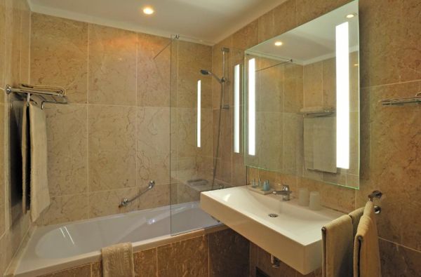 ALBUFEIRA - Armasaun de Pera. Ideali vieta Jūsų rudens atostogoms ALGARVĖJE. Skrydis, 7n. viešbutyje PESTANA VIKING 4*, su pusryčiais - nuo 615 €!