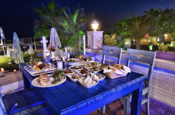 BELEKAS. Tikras atostogų rojus Turkijoje! Ilsėkitės su visa šeima 5* viešbutyje LIMAK ATLANTIS DE LUXE HOTEL & RESORT! Skrydis, 7 nakvynės 5* viešbutyje su „ultra viskas įskaičiuota“ maitinimu.