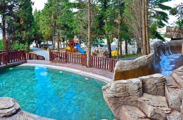 Kvapą gniaužiančios atostogos Bulgarijoje 5* viešbutyje SOL NESSEBAR PALACE su skrydžiu ir maitinimu  „viskas įskaičiuota“