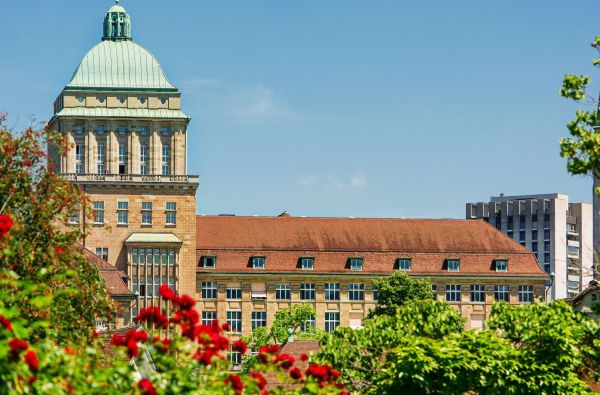 Šveicarija. Ciurichas.