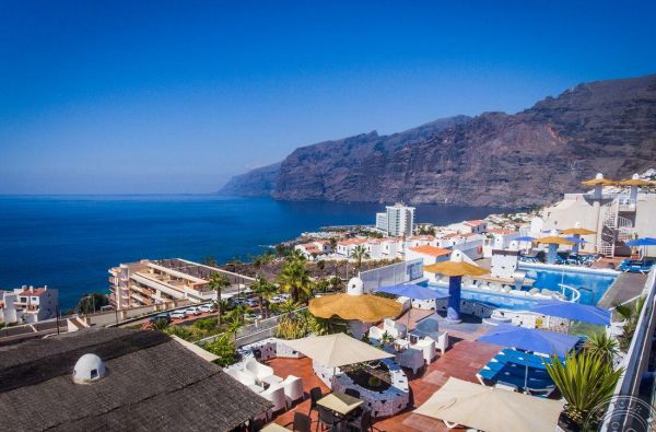 Puerto de Santiago. Aplankykite vieną gražiausių ir populiariausių salų žemėje - TENERIFĘ. Skrydis, 7n. viešbutyje VIGILIA PARK 2*, be maitinimo - nuo 510 €!