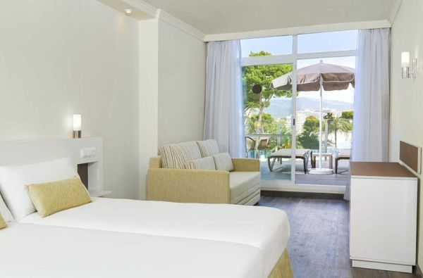 Magalufas. Smagios šeimos atostogos MALJORKOJE. Skrydis, 7n. viešbutyje SOL BARBADOS 4*, su pusryčiais ir vakarienėmis - nuo 609 €!