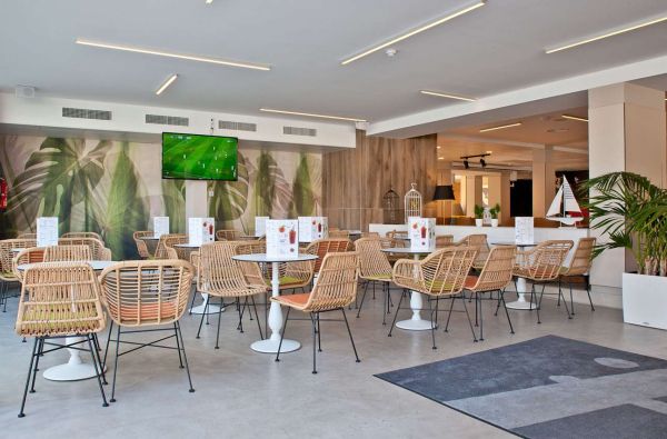 Pineda De Maras. Šeimoms čia labai patinka, išbandykite ir Jūs! Tai gražuolė Ispanija! Skrydis, 7n. viešbutyje PINEDA SPLASH 4*, su pusryčiais - nuo 585 €!