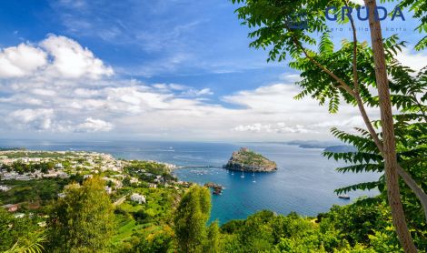 Italija. Iskijos sala.