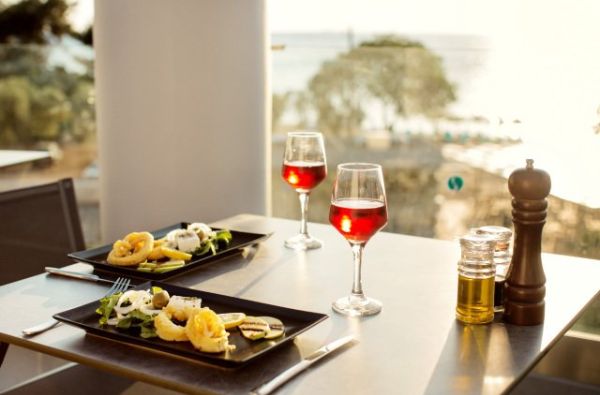 TASOS sala. Norėsite čia sugrįžti.  Skrydis, 7n. SENTIDO THASSOS IMPERIAL 4* viešbutyje su pusryčiais ir vakariene.