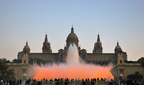 Ispanija. Barselona. Grojančių fontanų šou.